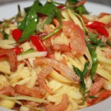 Cách làm gỏi xoài tôm khô ăn ngon chảy nước miếng