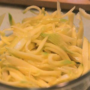 Cách làm gỏi xoài xanh trộn gân bò cực ngon