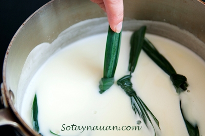 Cách làm kem cốm thơm mát cho ngày hè