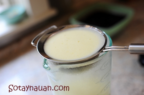 Cách làm kem dâu mát lạnh cho ngày nóng