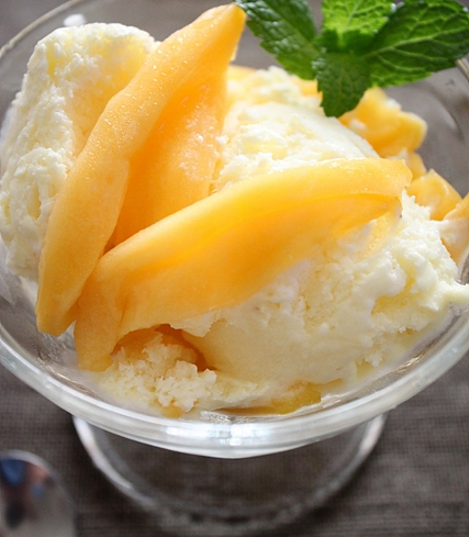 Cách làm kem dừa ngon giải nhiệt ngày hè