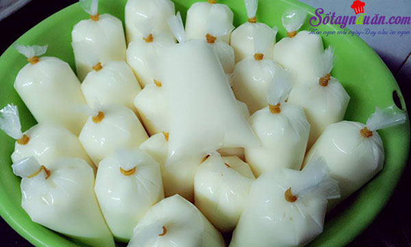 Cách làm kem sữa chua túi cực ngon và đơn giản tại nhà