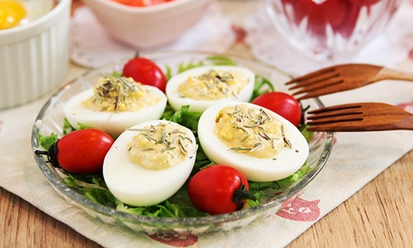 Cách làm kem tươi ngon không thể cưỡng chỉ với một trái chuối chín