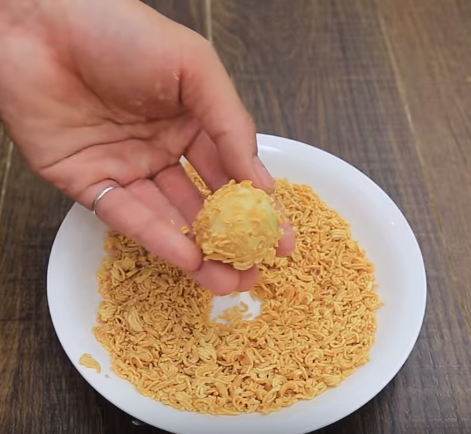 Cách làm kẹo lạc vừa đơn giản lại vừa thơm bùi, giòn tan