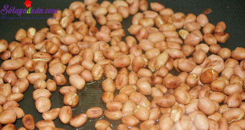 Cách làm lạc rang muối ngon như ngoài hàng