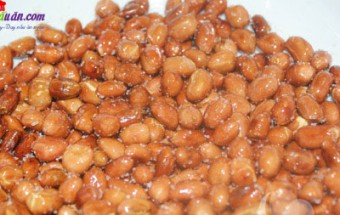 Cách làm lạc rang muối ngon như ngoài hàng