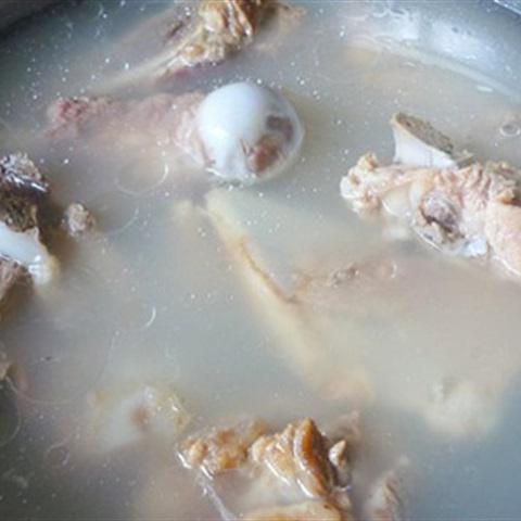 Cách làm lẩu thái