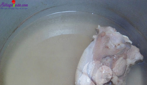 Cách làm lưỡi heo xào chua ngọt thơm ngon hấp dẫn