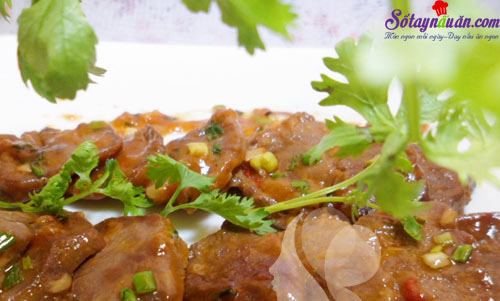 Cách làm lưỡi heo xào chua ngọt thơm ngon hấp dẫn