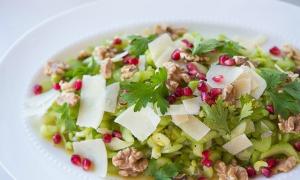 Cách làm măng ngâm tỏi ớt ngon, để cực lâu mà không nổi màng