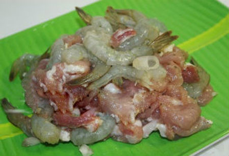 Cách làm mì quảng xào tôm thịt