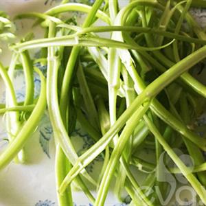 Cách làm mì tôm trộn chua cay