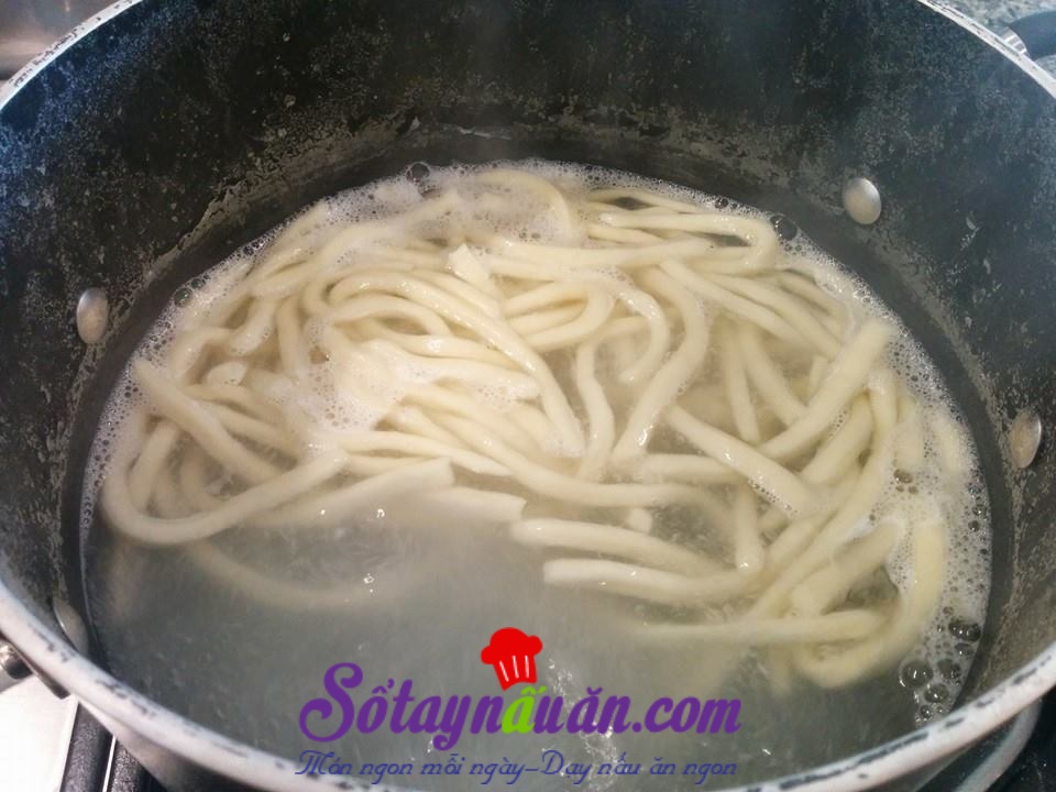 Cách làm mì Udon dai ngon