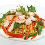 Cách làm mì xào hải sản thơm ngát cho bữa cơm tối cuối tuần