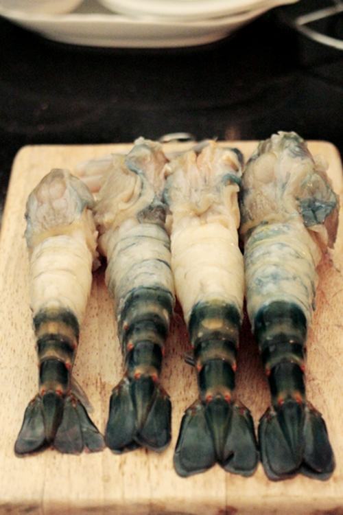 Cách làm miến trộn hải sản chua ngọt siêu ngon