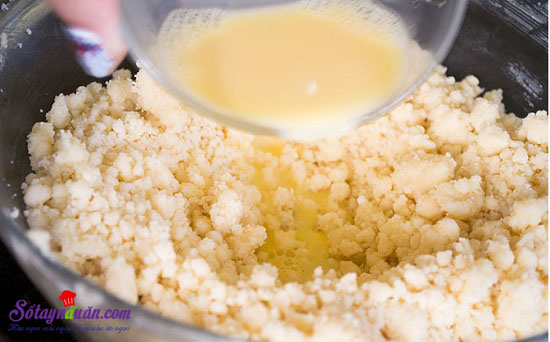 Cách làm món bánh nướng nhân dâu tây đơn giản mà ngon