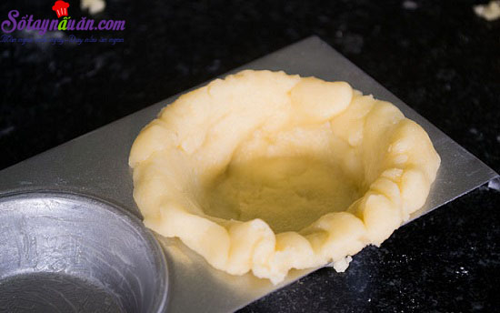 Cách làm món bánh nướng nhân dâu tây đơn giản mà ngon