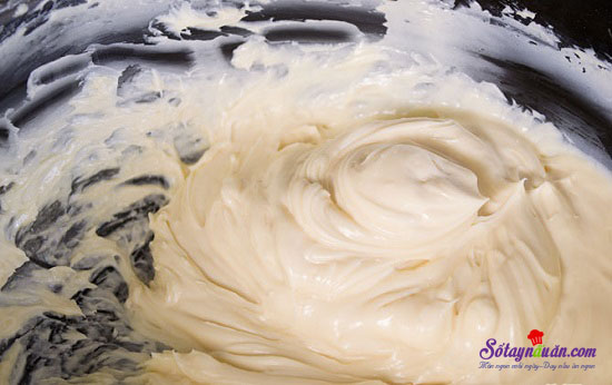 Cách làm món bánh nướng nhân dâu tây đơn giản mà ngon