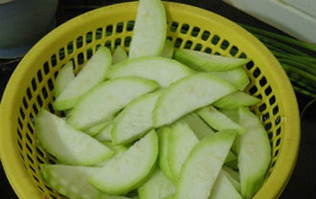 Cách làm món cá rô kho bầu lạ miệng