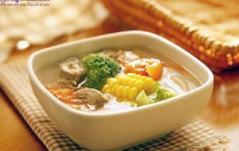 Cách làm món canh thịt bò hầm rau củ giàu dinh dưỡng