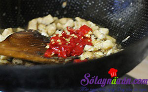 Cách làm món gà xào đậu phộng giòn thơm cực ngon