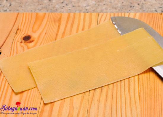 Cách làm món Lasagna cuộn phô mai kiểu Ý lạ miệng