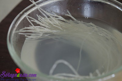 Cách làm món miến gà om coca thơm ngon hấp dẫn