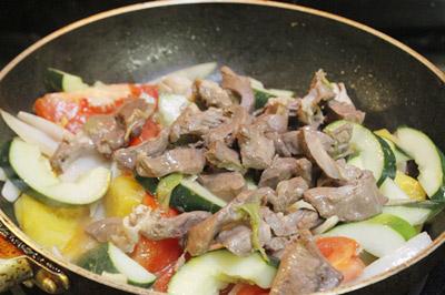 Cách làm món tim lợn xào