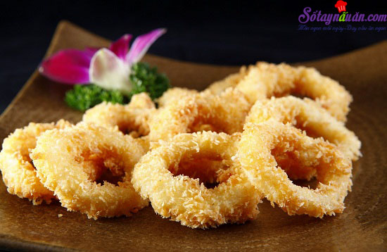 Cách làm mực chiên xù giòn ngon đơn giản tại nhà