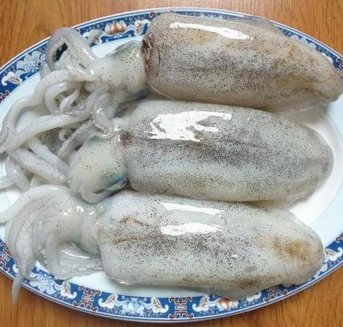 Cách làm mực hấp hành gừng