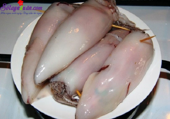 Cách làm mực nhồi thịt chiên giòn thơm ngon hấp dẫn