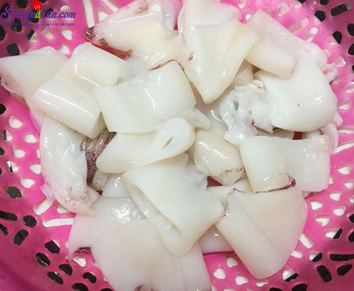 Cách làm mực sốt me dai ngon cuối tuần