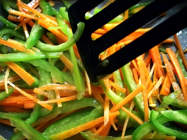 Cách làm muối vừng đơn giản, ngon cơm