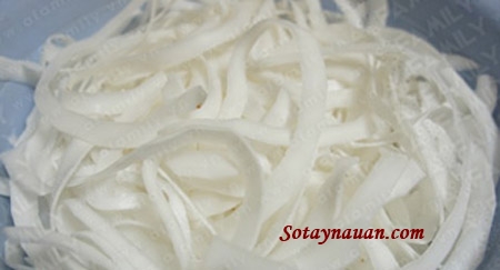 Cách làm mứt dừa thơm bùi béo ngậy đón Tết