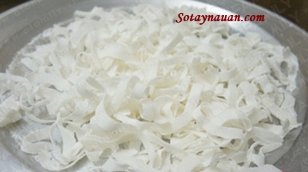 Cách làm mứt dừa thơm bùi béo ngậy đón Tết