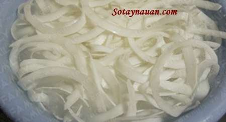 Cách làm mứt dừa thơm bùi béo ngậy đón Tết