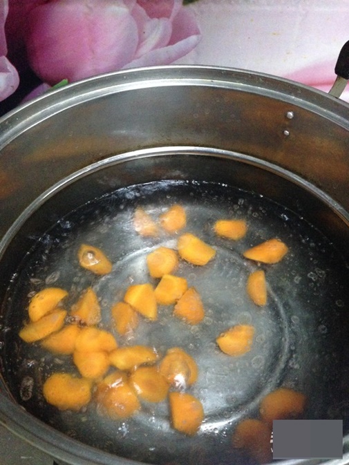 Cách làm nộm rau muống giòn ngon hấp dẫn