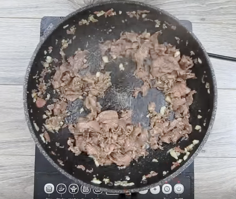 Cách làm nước detox cần tây pha chanh giúp thanh lọc cơ thể