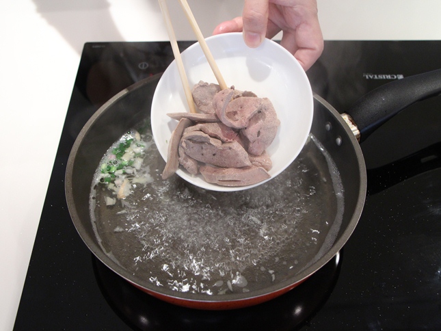 Cách làm pate gan ngon như ngoài hàng