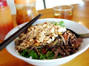 Cách làm phở chua thơm ngon cho bữa sáng