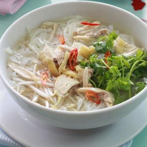 Cách làm phở gà xé cực ngon