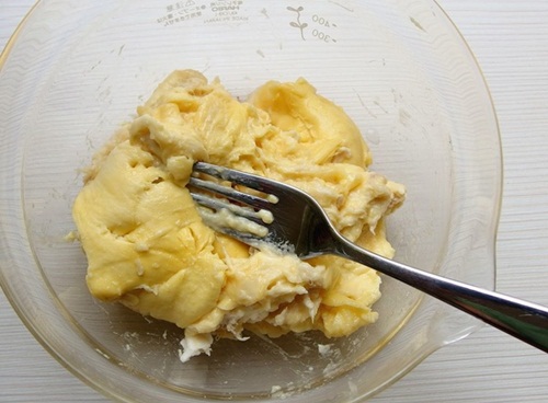 Cách làm pizza siêu nhanh lại ngon khó cưỡng bằng nồi cơm điện