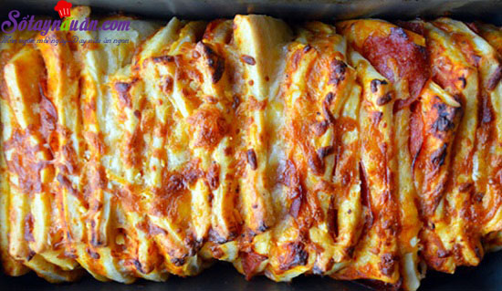 Cách làm pizza xé lớp thơm ngon hấp dẫn