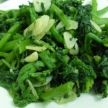 Cách làm rau bí xào tỏi thơm giòn cho người mới học nấu ăn