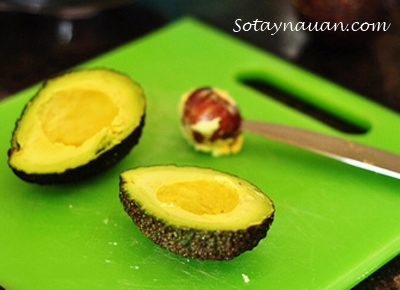 Cách làm sinh tố bơ the mát