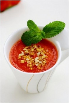 Cách làm sinh tố cà chua ngon, đẹp da