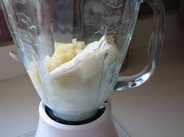 Cách làm sinh tố chuối cam thơm ngon – thức uống dành cho bà bầu