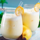 Cách làm sinh tố chuối sữa thanh mát mùa hè