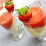 Cách làm sinh tố dâu tây sữa chua bổ dưỡng