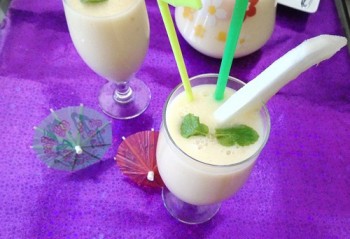 Cách làm sinh tố dưa bở cả nhà mê tít